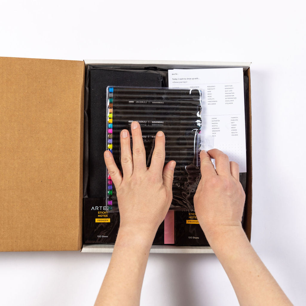 The ONE Book Ultimate Box (paperback)