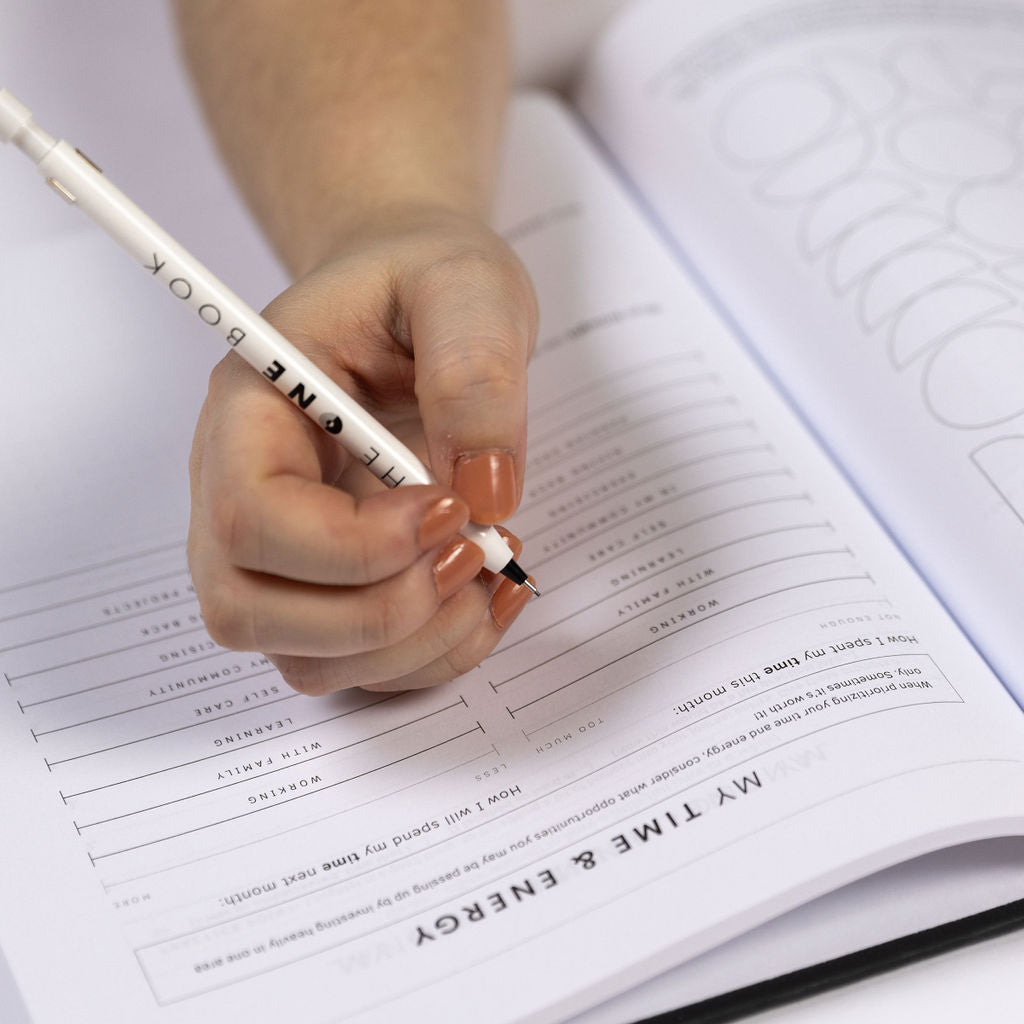 The ONE Book (Paperback)